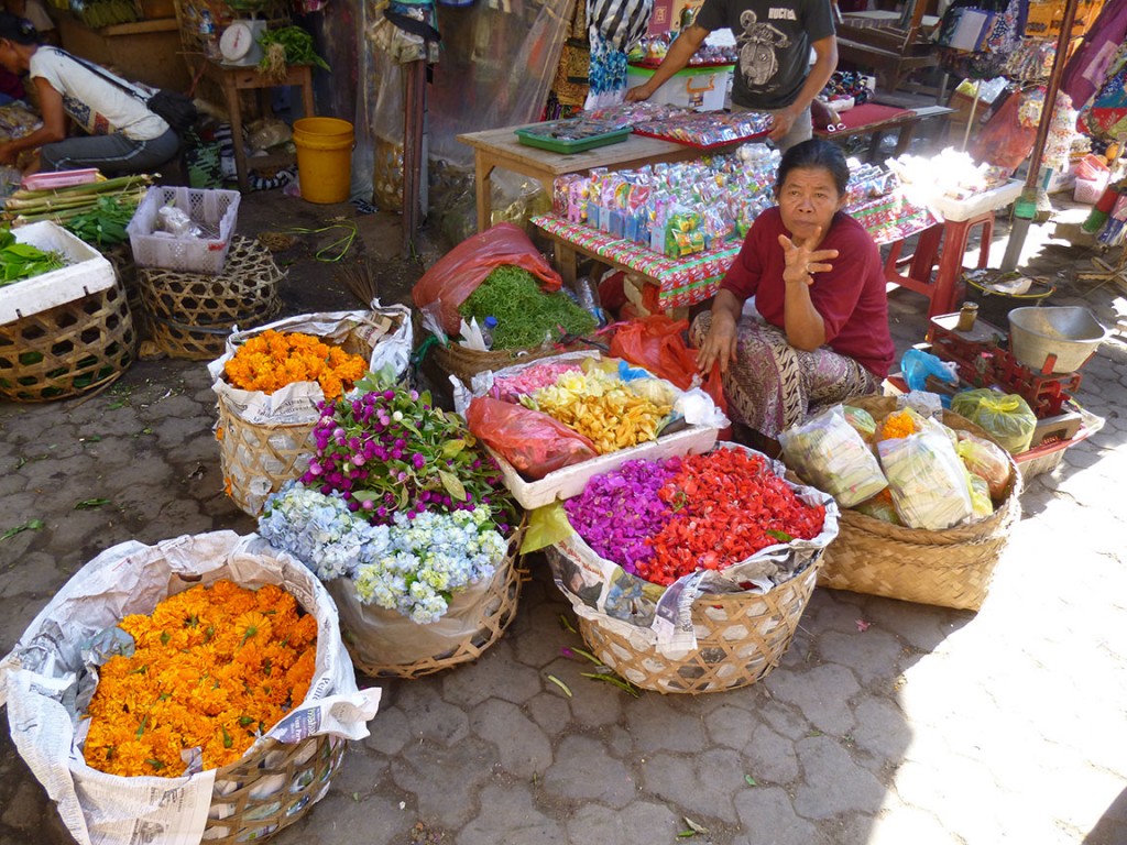 Beautiful Flowers available for offering at the Ubud Market