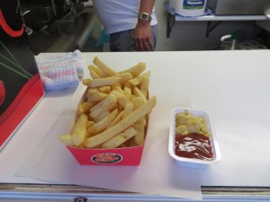 Pomme Frites and Sauce
